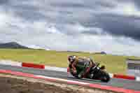 cadwell-no-limits-trackday;cadwell-park;cadwell-park-photographs;cadwell-trackday-photographs;enduro-digital-images;event-digital-images;eventdigitalimages;navarra;no-limits-trackdays;peter-wileman-photography;racing-digital-images;trackday-digital-images;trackday-photos